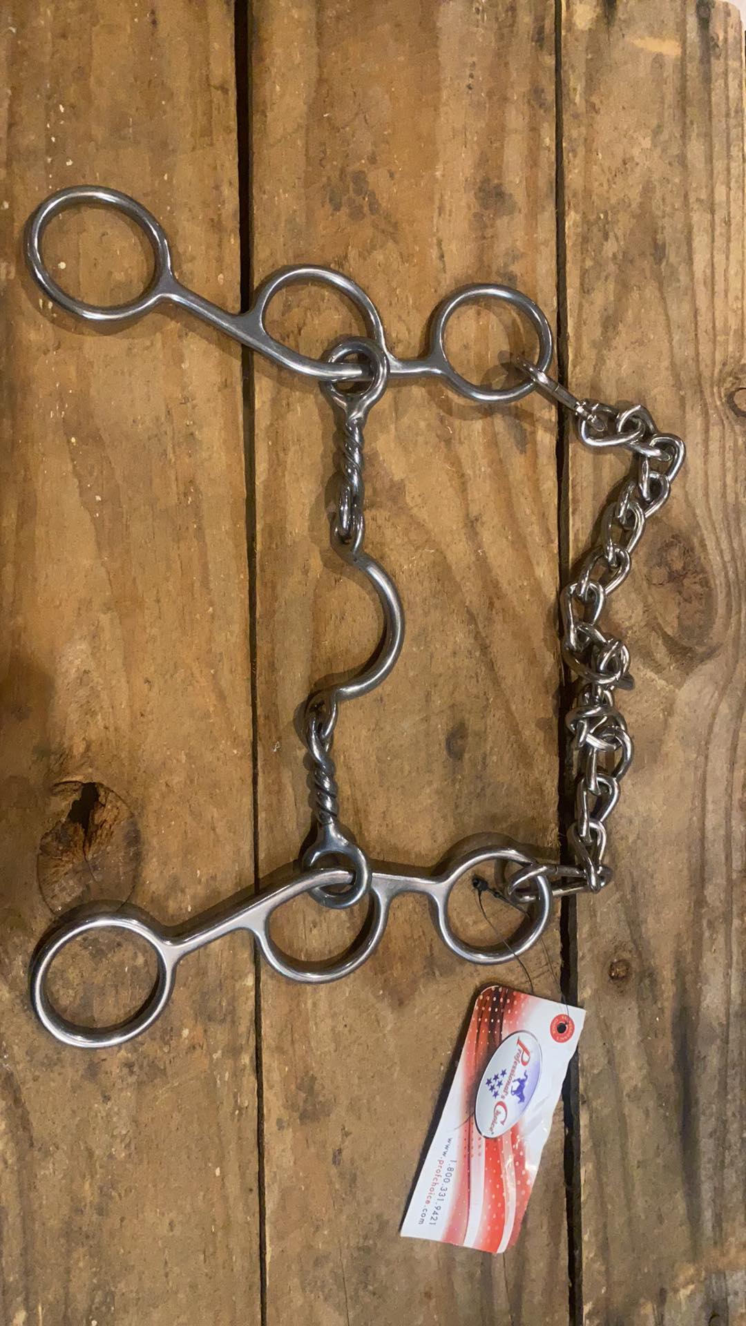 PC Futurity Bit 5.5" Twisted Low Port