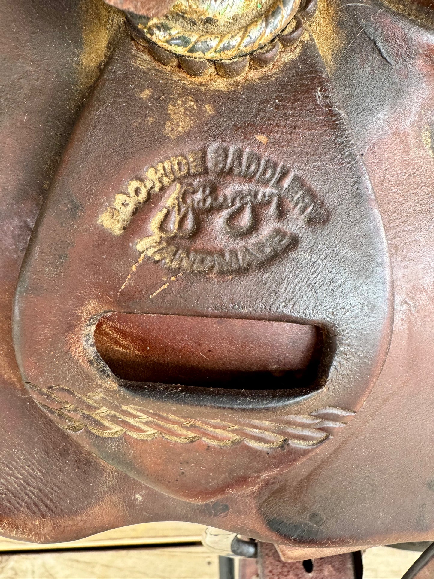 Roohide Cutting Saddle Used Saddle