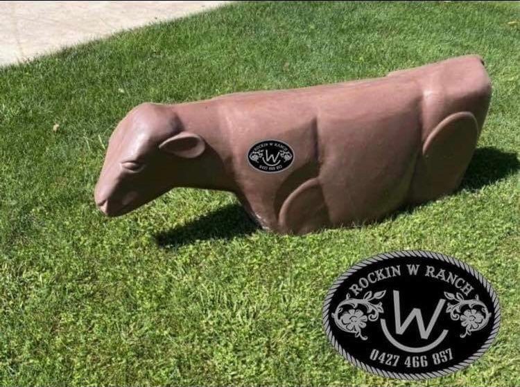 Rockin W Plastic Calf Dummy