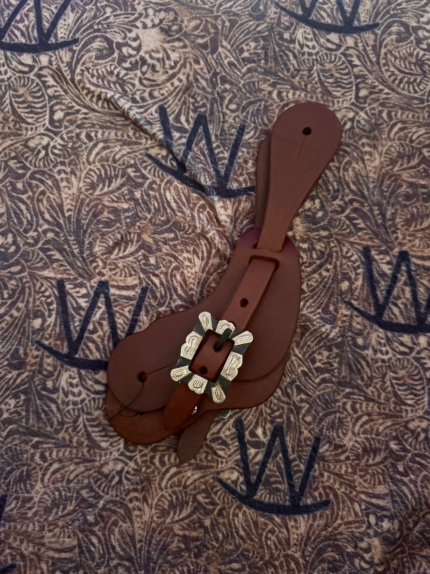 Spur Straps
