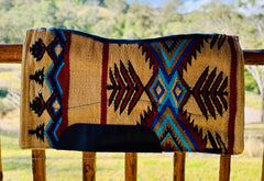 Rockin W Contoured Ranch Pad with Sheepskin Lining