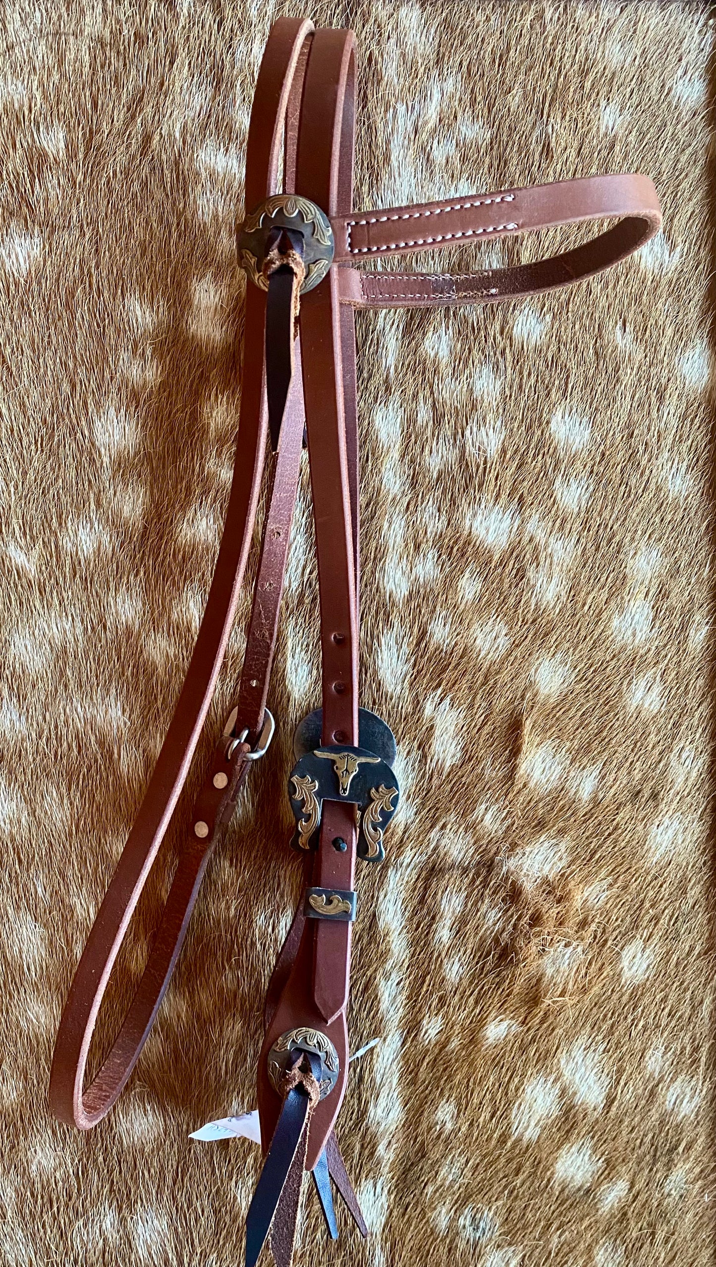 Browband bridle with longhorn detail buckle