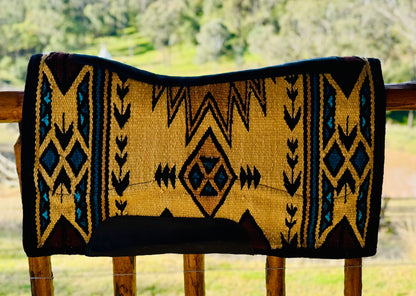 Rockin W Contoured Ranch Pad with Felt Lining