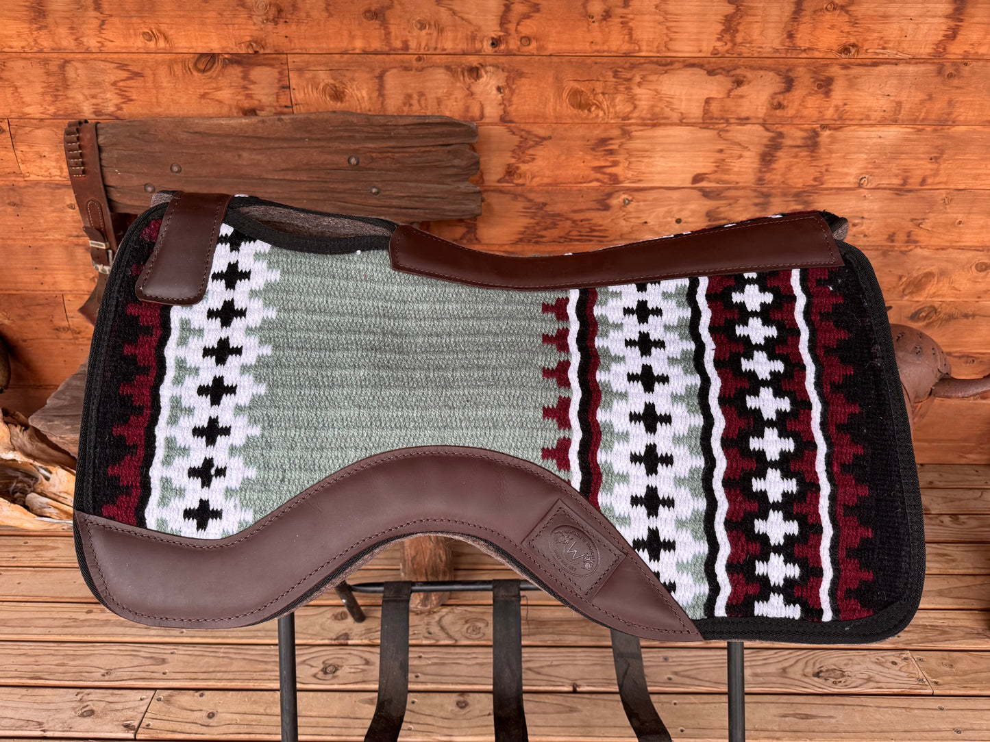 Rockin W Contoured Pad with Show Blanket