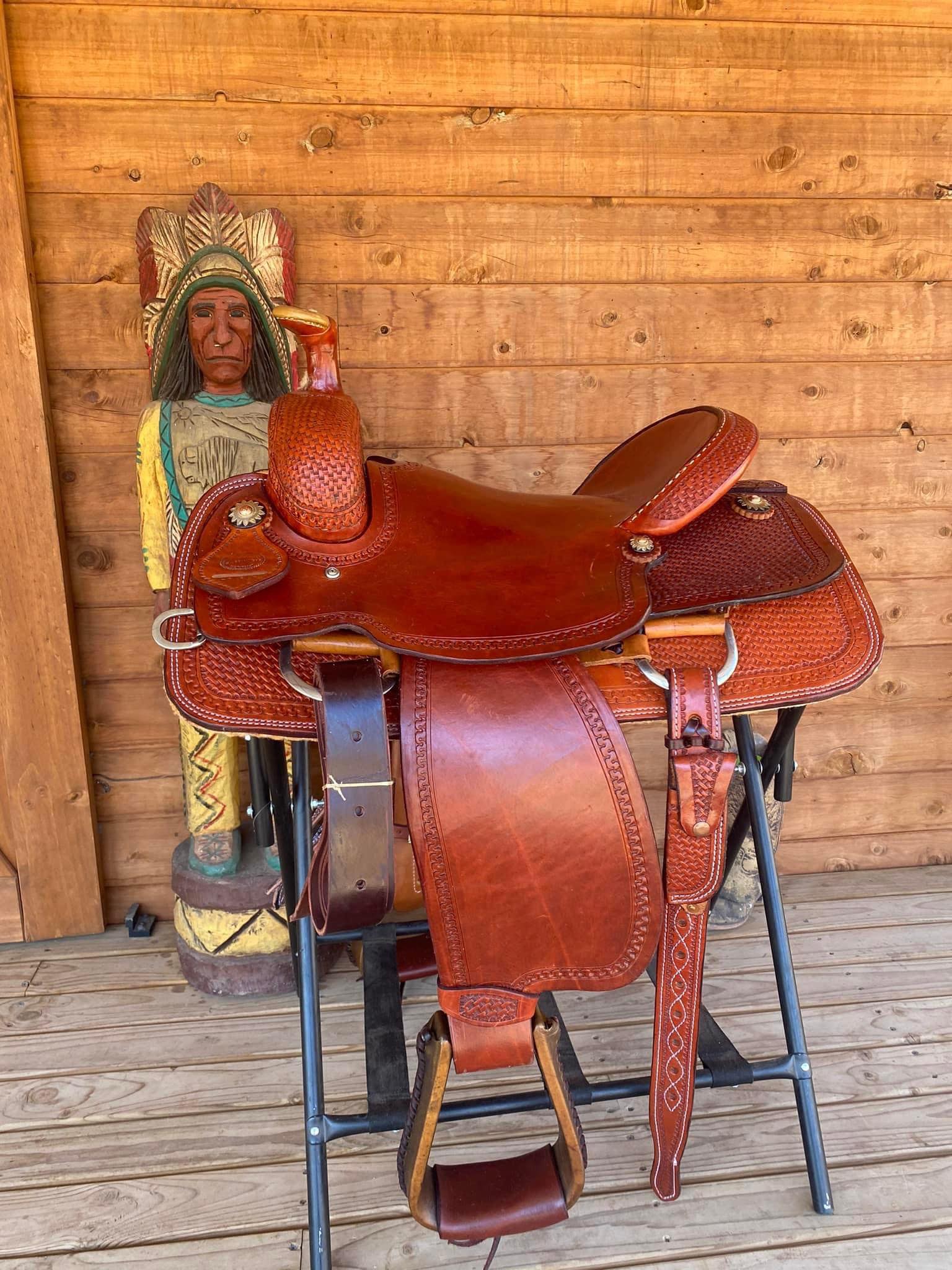 Rocking R Saddery Rockin W Comanche Team Roping Saddle – Rockin W Ranch Saddlery